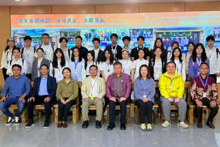 FIA UI dan Zhejiang University China Gelar Program Pertukaran Mahasiswa, Perkuat Kolaborasi Akademik Asia