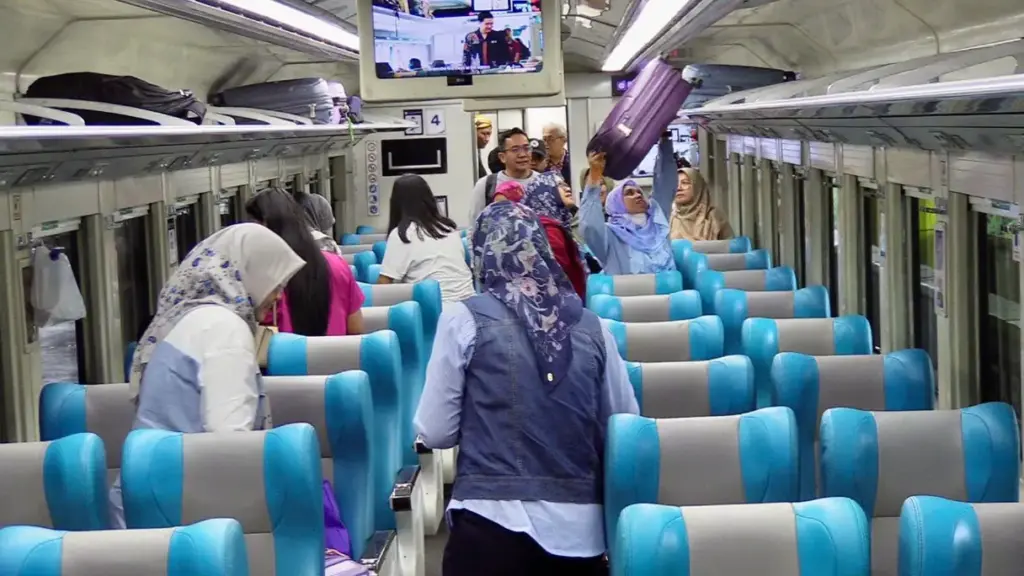Libur Isra Miraj Datang, Kursi KAI dari Jakarta Mulai Diburu