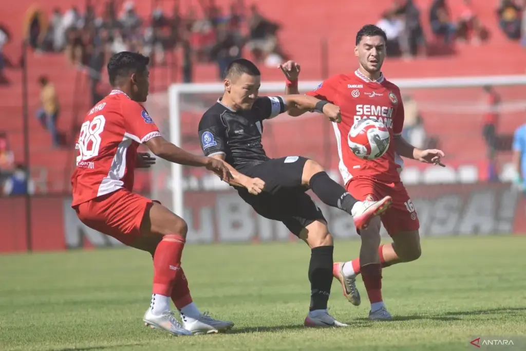 Perombakan Besar Semen Padang: 10 Pemain Asing Didatangkan