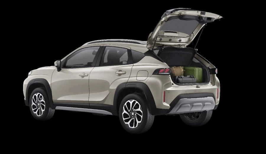 Suzuki Fronx Tawarkan Fleksibilitas Ruang untuk Libur Panjang yang Aman dan Nyaman