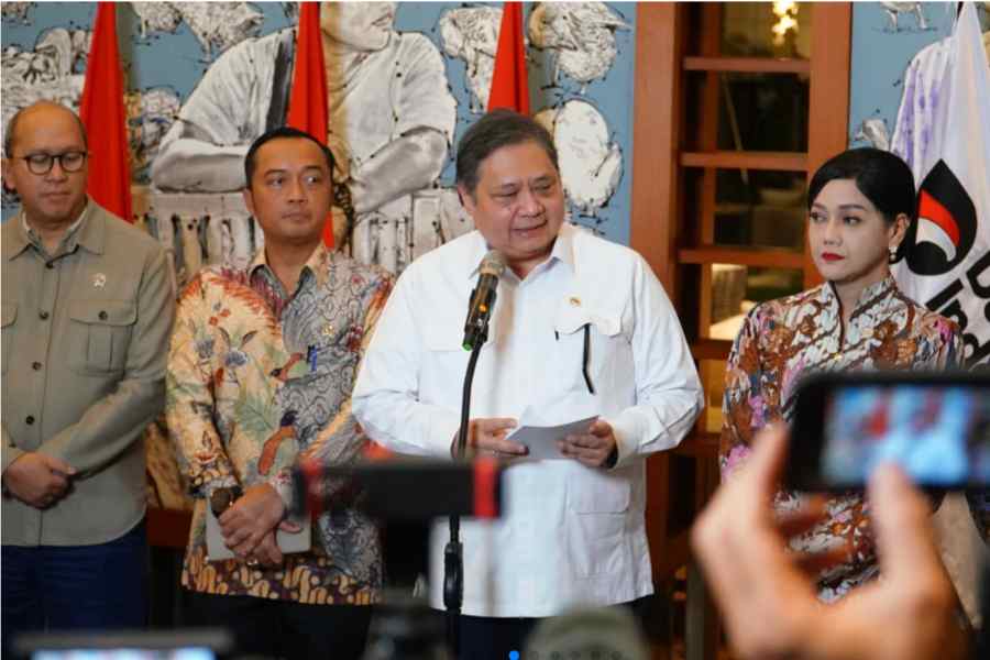 Airlangga Respons Penilaian MSCI, Pemerintah Tegaskan Reformasi Pasar Modal Terus Berjalan Menko Perekonomian Airlangga Hartarto menggelar pernyataan pers soal langkah pemerintah mengatasi "gonjang-ganjing" di Bursa Efek Indonesia setelah dua kali trading halt akhir Januari 2026 dan berujung mundurnya sejumlah pejabat BEI dan OJK. (Foto:Tutur/ Humas Kemenko Perekonomian)