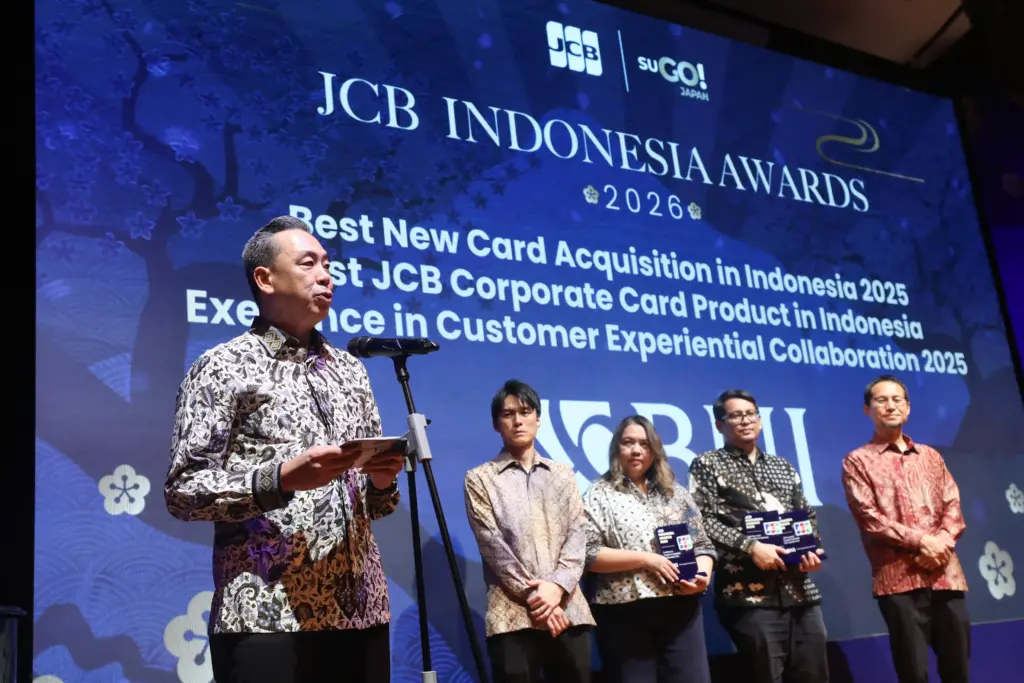 BNI Raih Tiga Penghargaan di JCB Indonesia Awards 2026 BNI meraih tiga penghargaan dalam ajang JCB Indonesia Awards 2026 (Foto: Tutur/BNI)