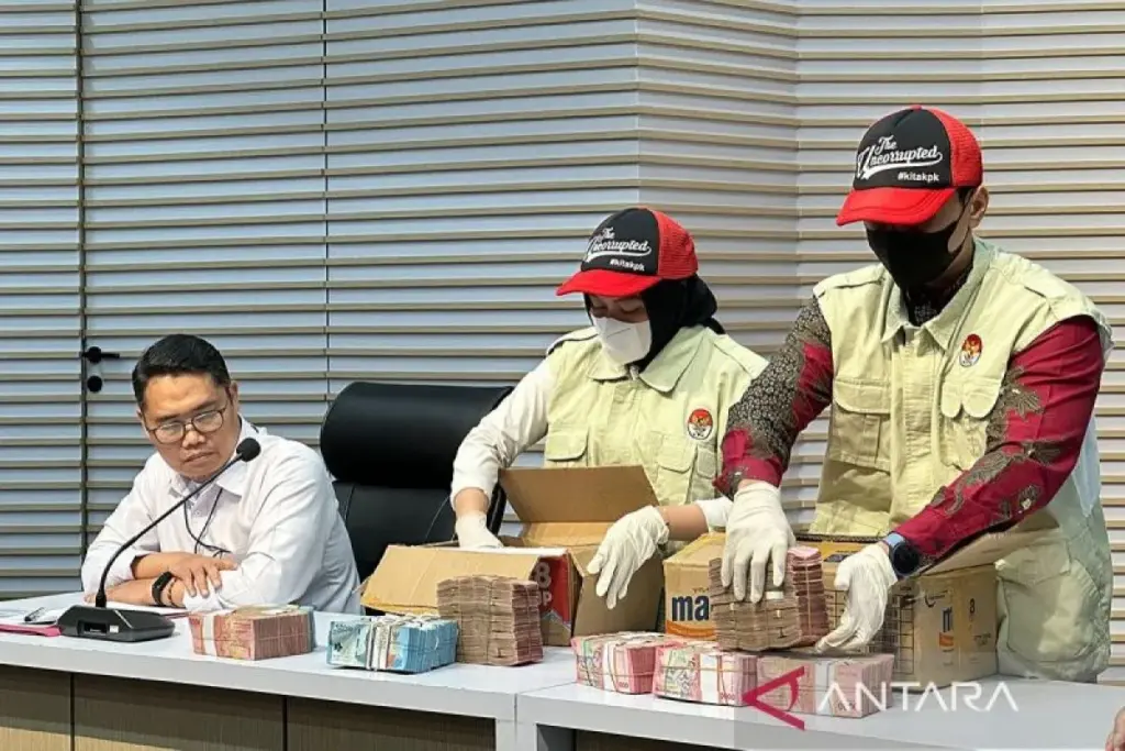 KPK Tetapkan Kepala KPP Madya Banjarmasin Menjadi Tersangka