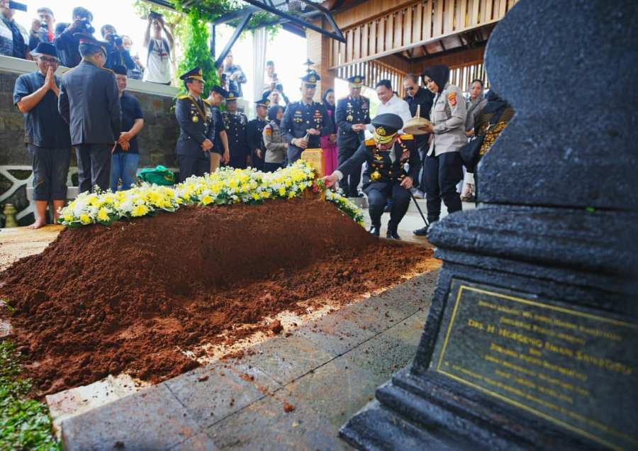 Kapolri Kenang Pesan Eyang Meri: Inspirasi dan Semangat Keluarga Besar Polri