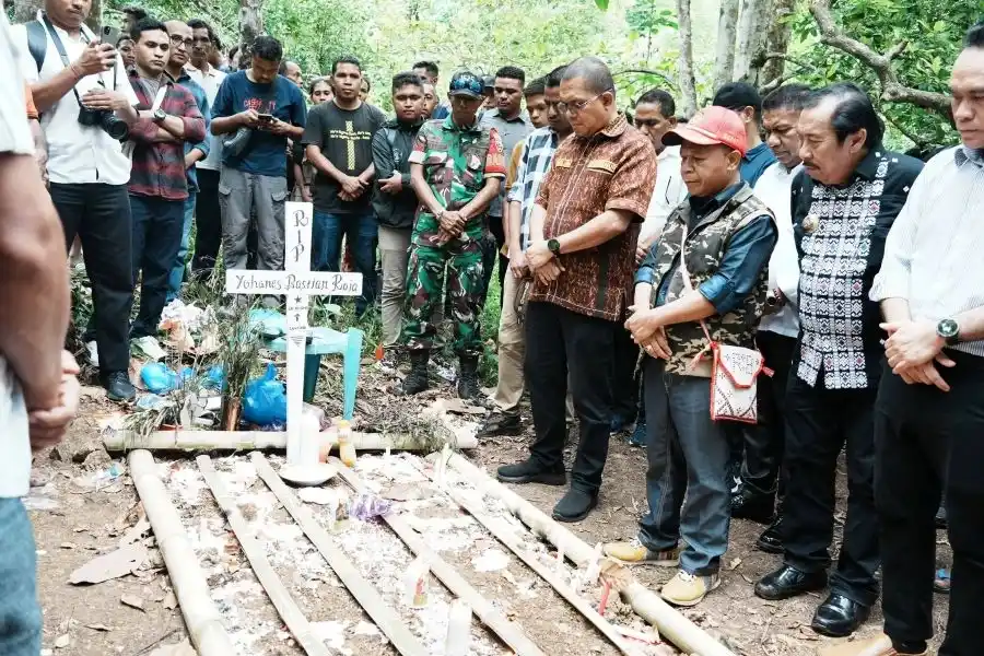 Gubernur NTT Kunjungi Keluarga YBR di Jerebu’u: Pemerintah Harus Bekerja Lebih Baik