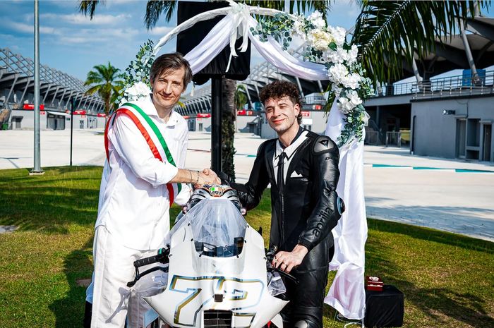 Bezzecchi Perpanjang Kontrak Bersama Aprilia Racing