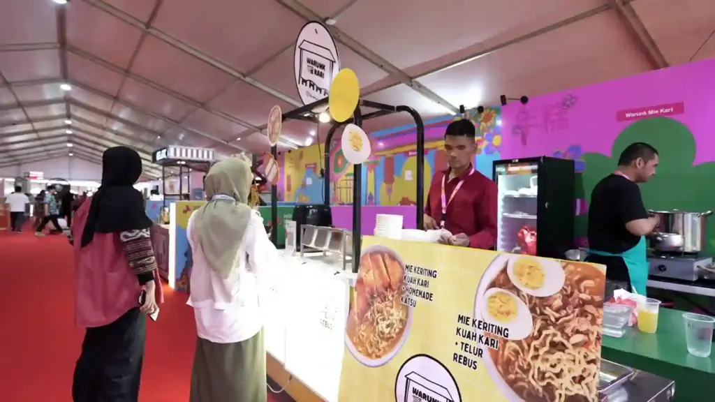 Diburu Pencari Takjil, Imlek Festival 2577 Jadi Berkah bagi UMKM Festival Imlek di Lapangan Banteng Jakarta (Foto: Tutur)