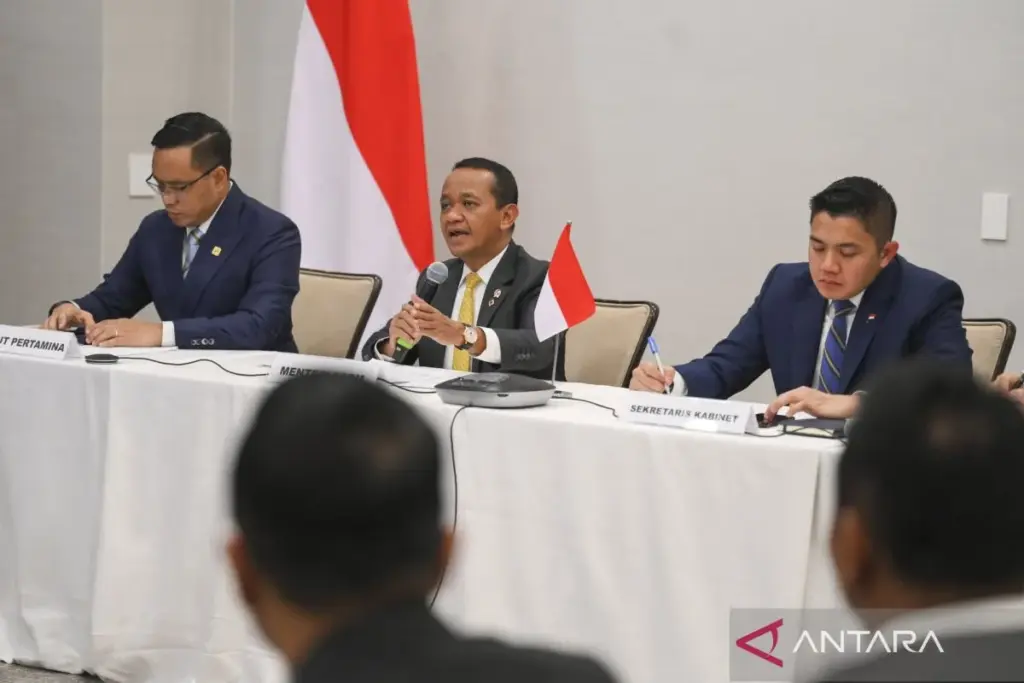 Menteri Bahlil Pastikan Harga BBM Subsidi Tak Naik Hingga Akhir 2026