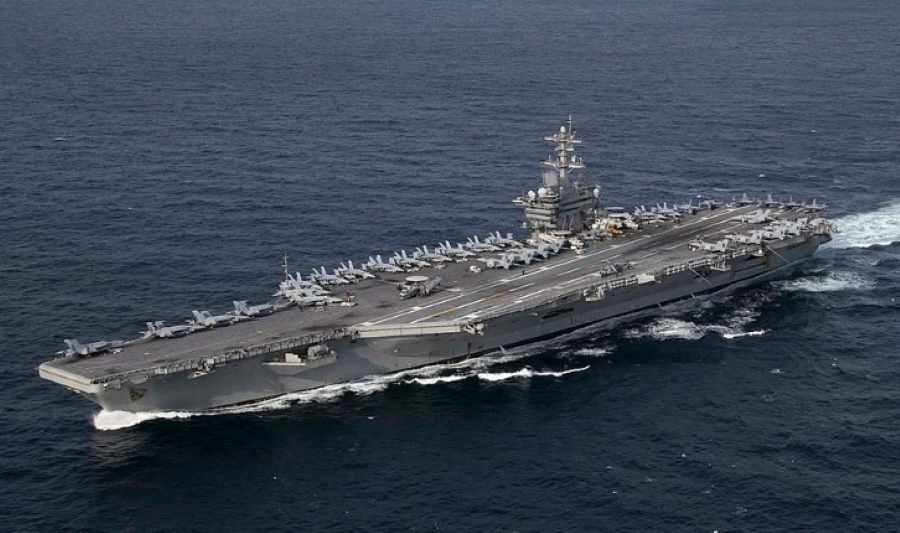 Makin Panas, Iran Serang Kapal Induk Nuklir AS USS Abraham Lincoln