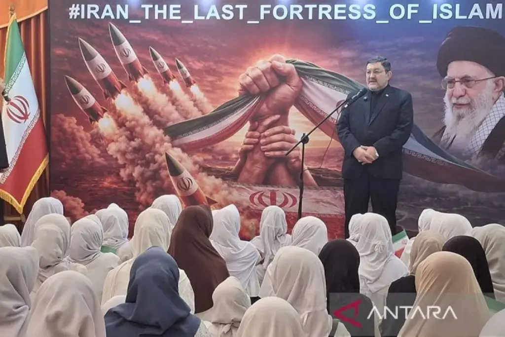 Kedubes Iran Santuni 200 Murid RI, Kenang 175 Siswi Korban Serangan AS