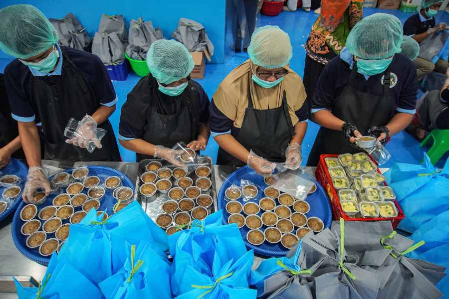 Wakil Kepala BGN: Agustus Seluruh SPPG Harus Sudah Bersertifikat