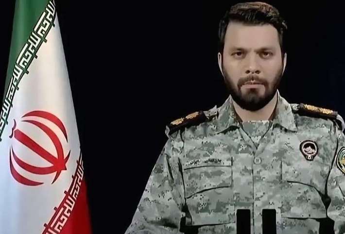 Iran: Tentara Amerika Santapan Lezat Hiu di Teluk Persia
