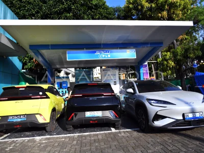 Mobil Listrik Indonesia: Tumbuh Pesat, Tapi Sampai Mana?
