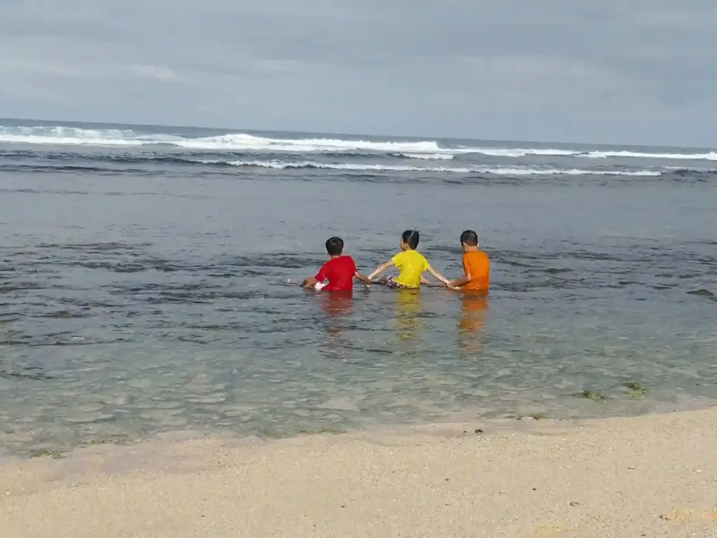 One Day Trip Gunungkidul: Liburan Singkat yang Tetap Berkesan Bersama Anak Wisata pantai Gunung Kidul Yogyakarta. (Foto: Tutur/ GPP)