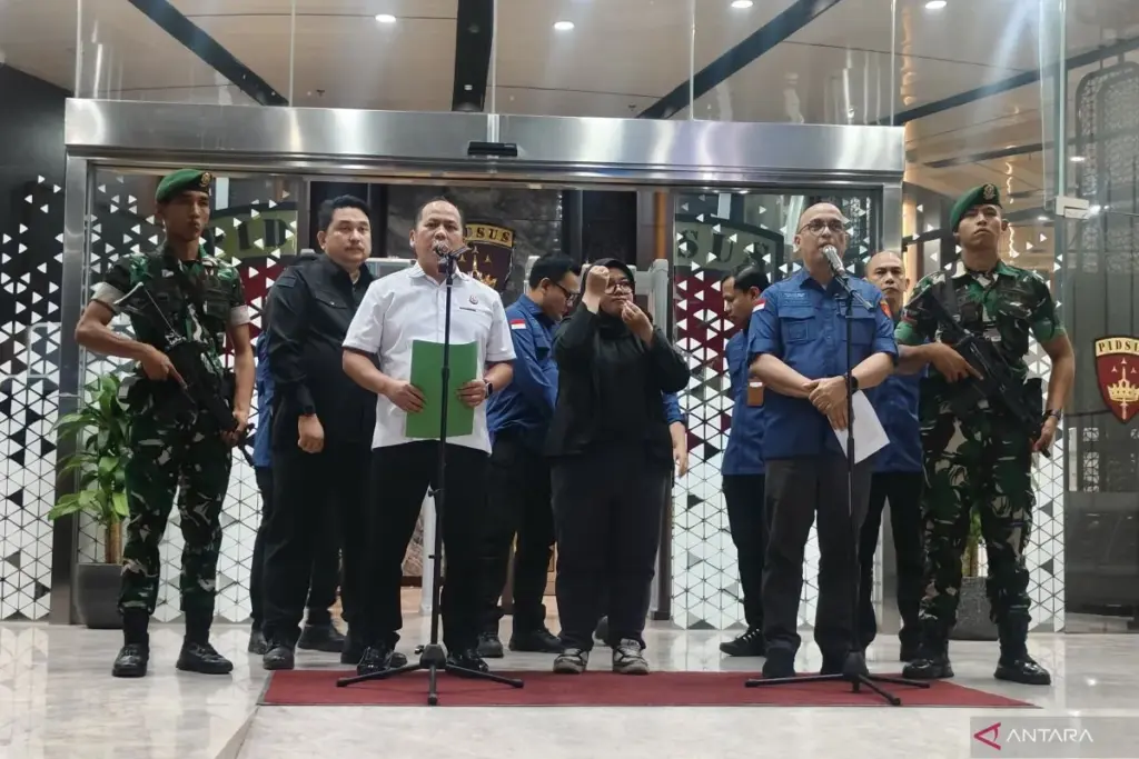 Riza Chalid Jadi Tersangka Korupsi Petral, Kejagung: Masuk Daftar Buronan