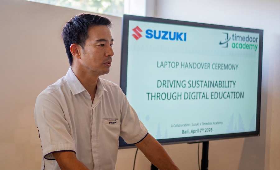 Suzuki Donasikan 25 Laptop ke Timedoor Academy, Buat Coding dan AI