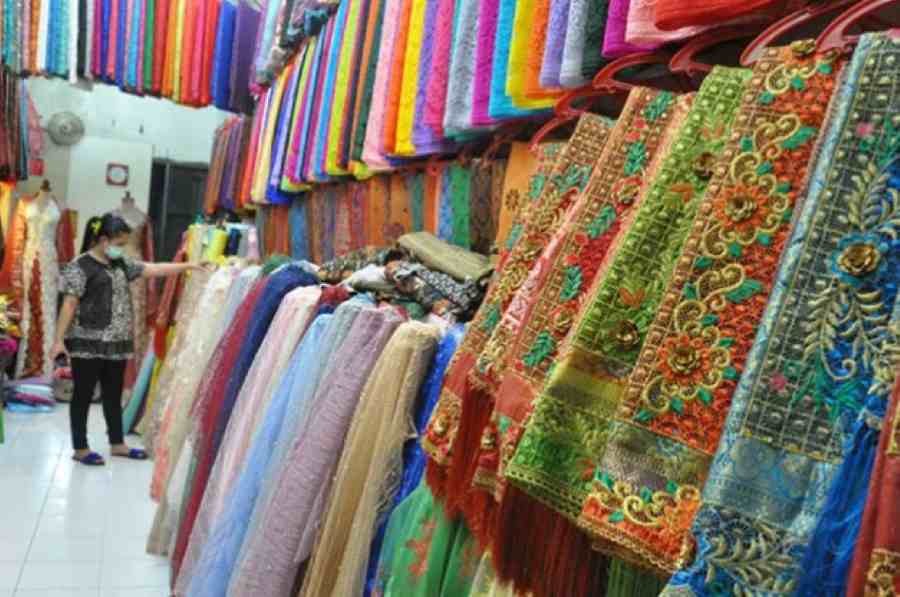 Harga Polyester Melonjak, Industri Fast Fashion Global Tertekan