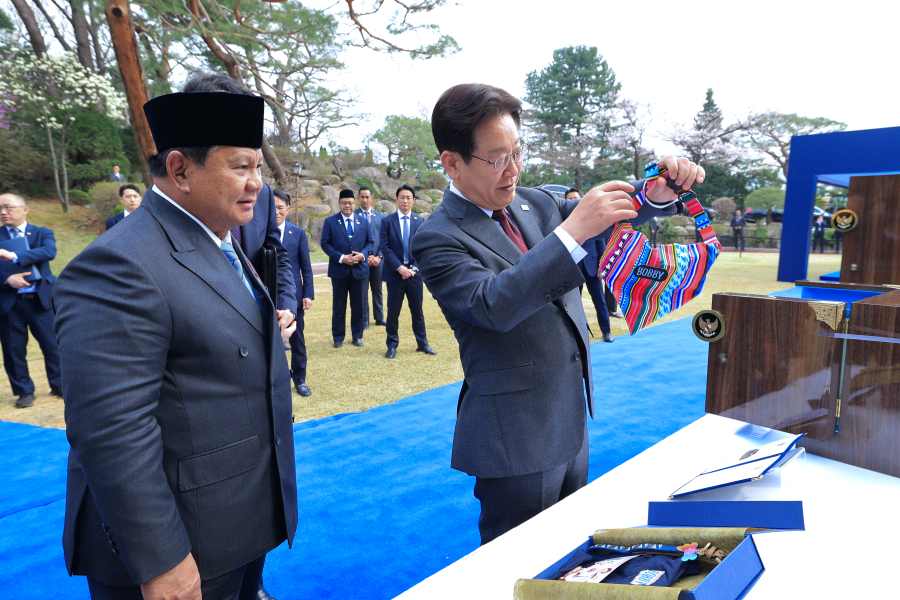 Tidak ada Indonesia Gelap, Prabowo Jawab Kritik Sering ke Luar Negeri: Demi Amankan Pasokan Energi