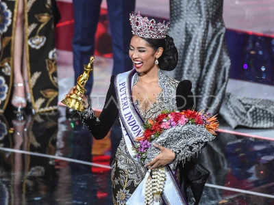 Agnes Rahajeng Jadi Puteri Indonesia 2026