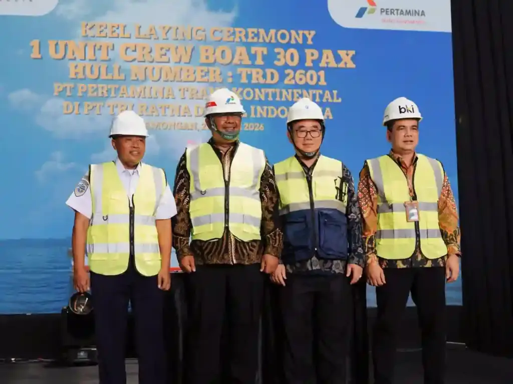Dukung Keselamatan Sektor Maritim, Pertamina Trans Kontinental Bangun Kapal Crew 30 Pax
