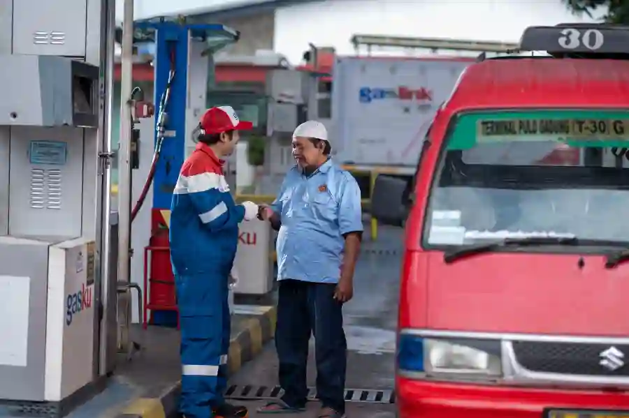 Mengupas Keunggulan Teknis BBG sebagai Solusi Energi Masa Depan PT Perusahaan Gas Negara (Persero) Tbk (PGN) melalui PT Gagas Energi Indonesia (Gagas) terus mendorong pemanfaatan Bahan Bakar Gas (BBG) sebagai alternatif energi kendaraan yang efisien dan ramah lingkungan. (Foto: Tutur/PGN)
