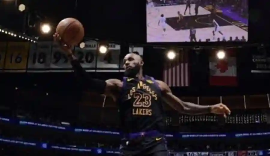 LeBron James Cetak Rekor Bersejarah, Saat Lakers Tumbangkan Cavaliers