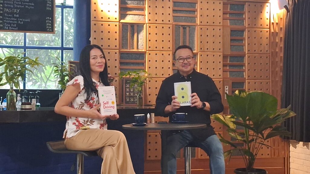 Hari Buku Nasional: Dee Lestari Ingatkan “Long Reading” Tak Tergantikan AI untuk Tingkatkan Literasi
