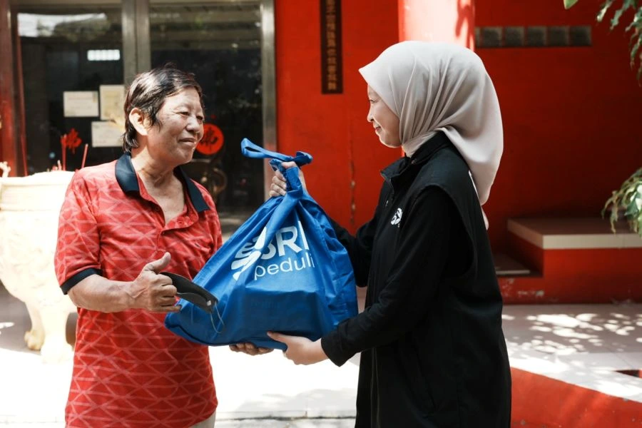 Sambut Waisak 2026, BRI Salurkan 1.000 Paket Sembako untuk Umat Buddha