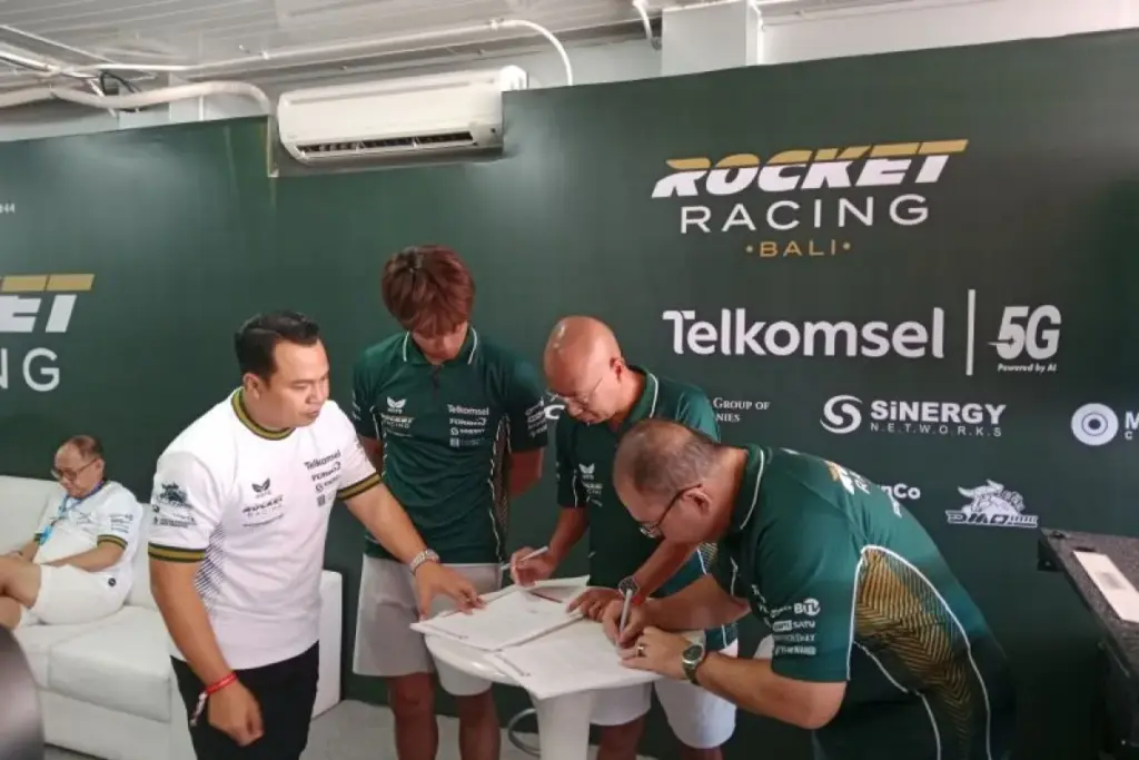 Pembalap Muda Nadeem Siap Berlaga di Mandalika Bersama Rocket Racing Bali