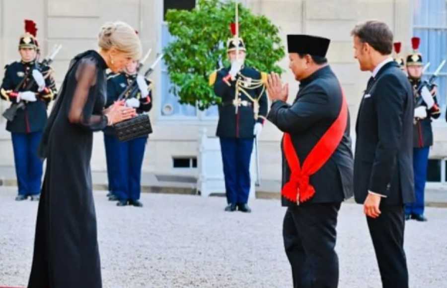 Momen Presiden Prabowo Hadiri Jamuan di Istana Elysee Paris