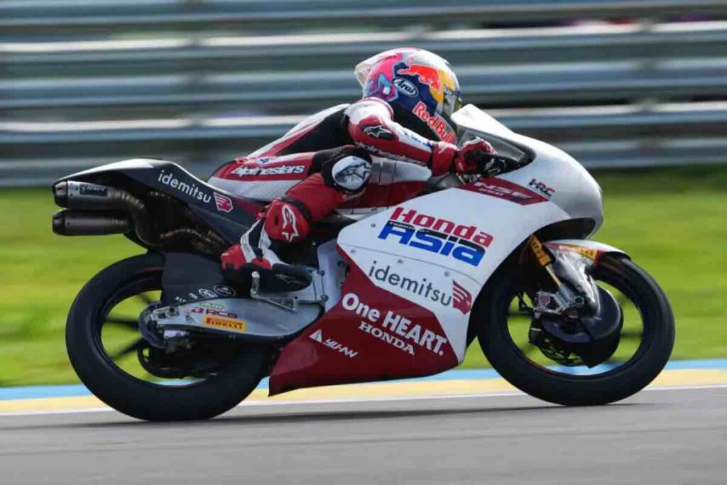 Veda Ega Pratama Start Posisi Kedelapan di Moto3 GP Ceko 2026