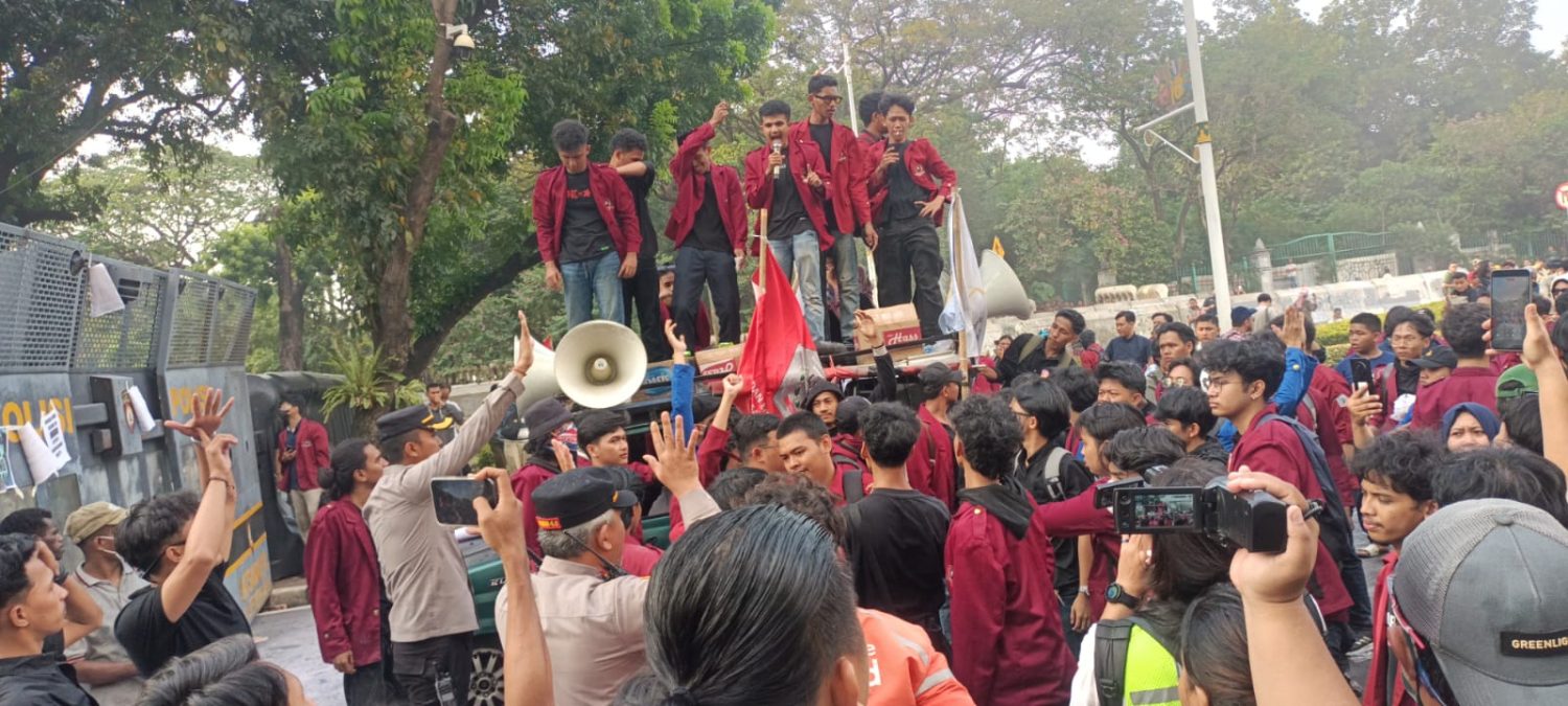 Kebijakan Prabowo Rugikan Masyarakat, BEM UBK Desak Evaluasi