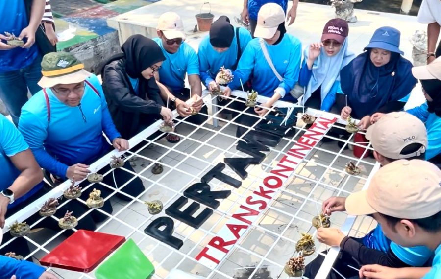 PTK Perkuat Konservasi Laut dengan Transplantasi Karang di Kepulauan Seribu PTK Perkuat Konservasi Laut dengan Transplantasi Karang di Kepulauan Seribu (Foto: Tutur/PTK)