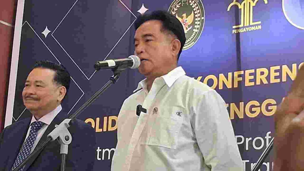 Menko Yusril Buka Suara Soal Potensi ‘Jeruk Makan Jeruk’ dalam Kasus Eks Jampidsus