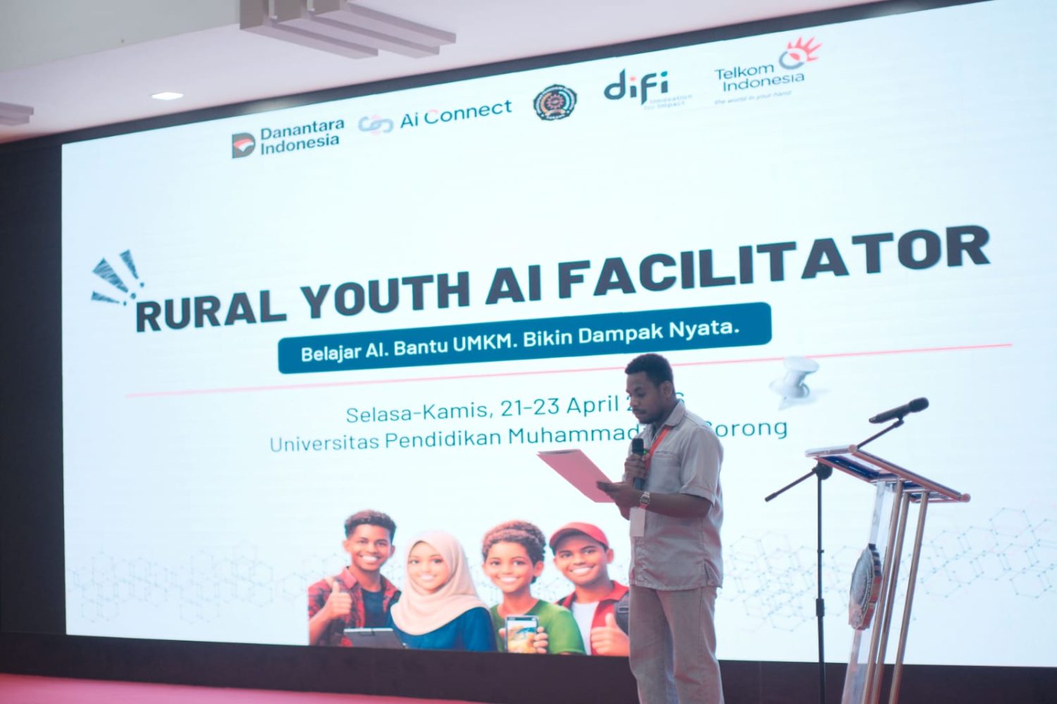 Telkom Perkuat Transformasi Digital UMKM Papua Barat Daya Lewat Program Rural Youth AI Facilitator