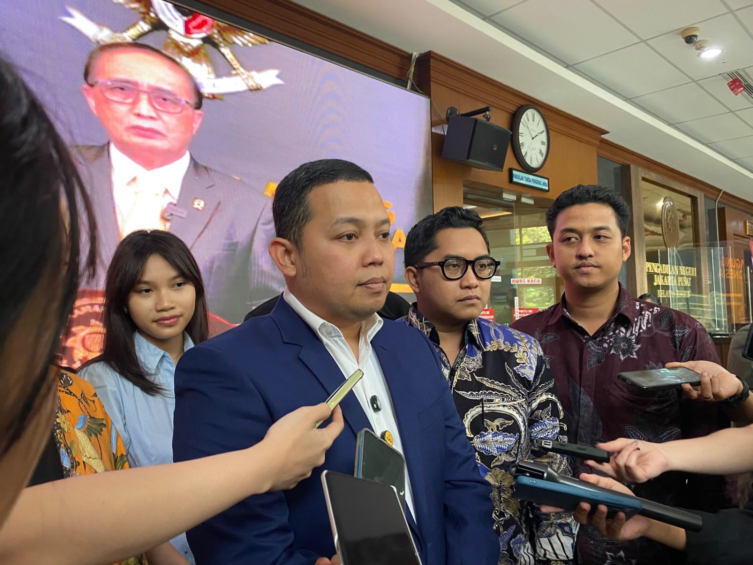Kubu Nadiem Serahkan Memori Banding Lawan Vonis 10 Tahun