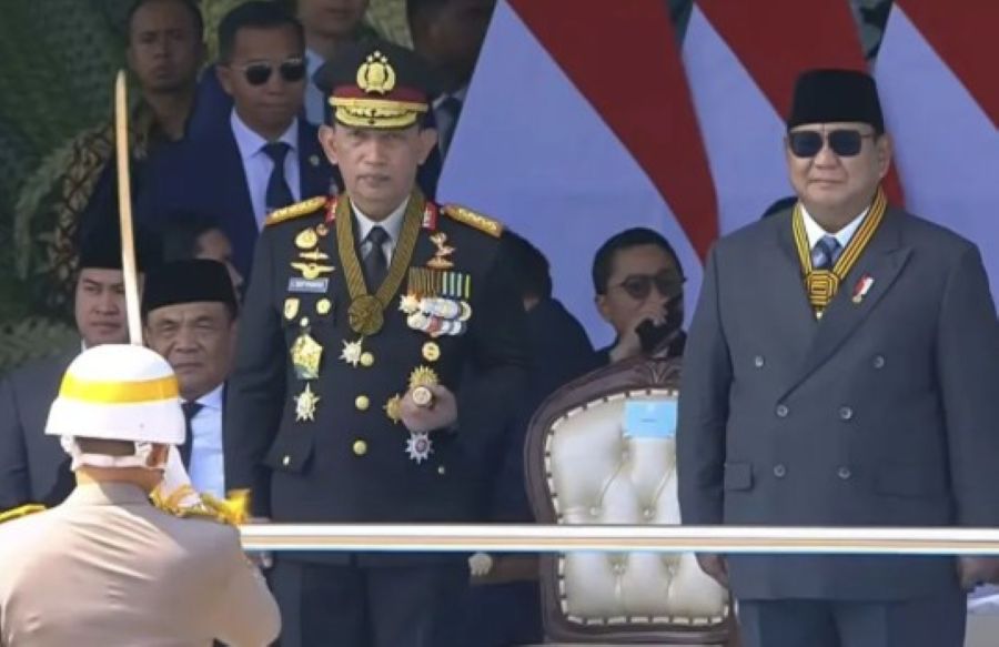 Gebrakan Prabowo di Hari Bhayangkara: Perintahkan Polri Hanya Takut Sama Tuhan!