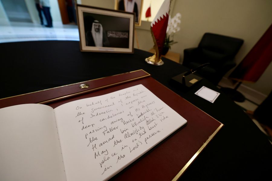 Tulisan Tangan Duka Cita Presiden Prabowo atas Wafatnya Sheikh Hamad bin Khalifa Pernyataan duka cita Presiden Prabowo Subianto