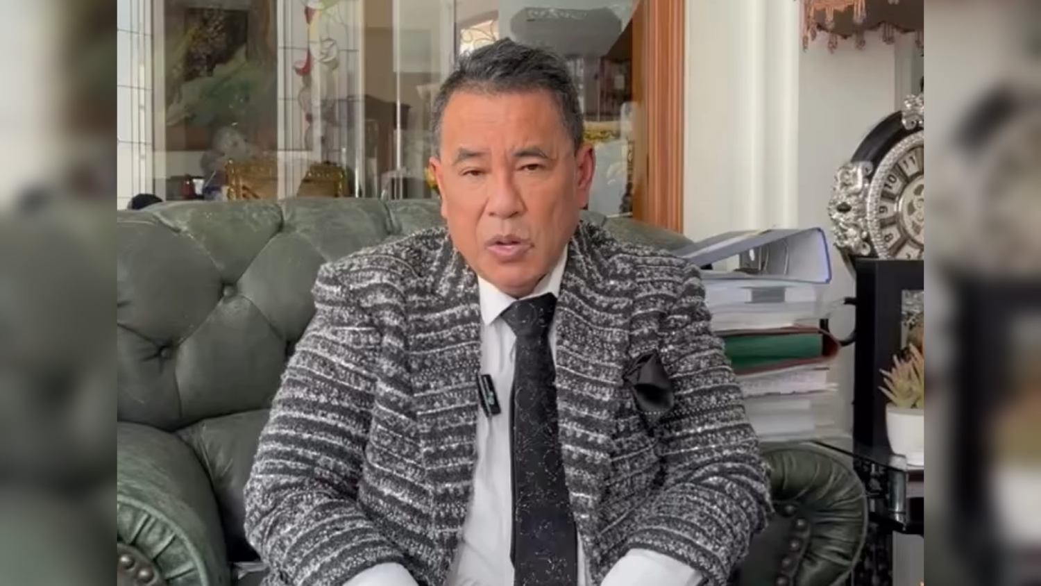 Hotman Paris Sampaikan Maaf, Ngaku Emosi Diberondong Pertanyaan Wartawan