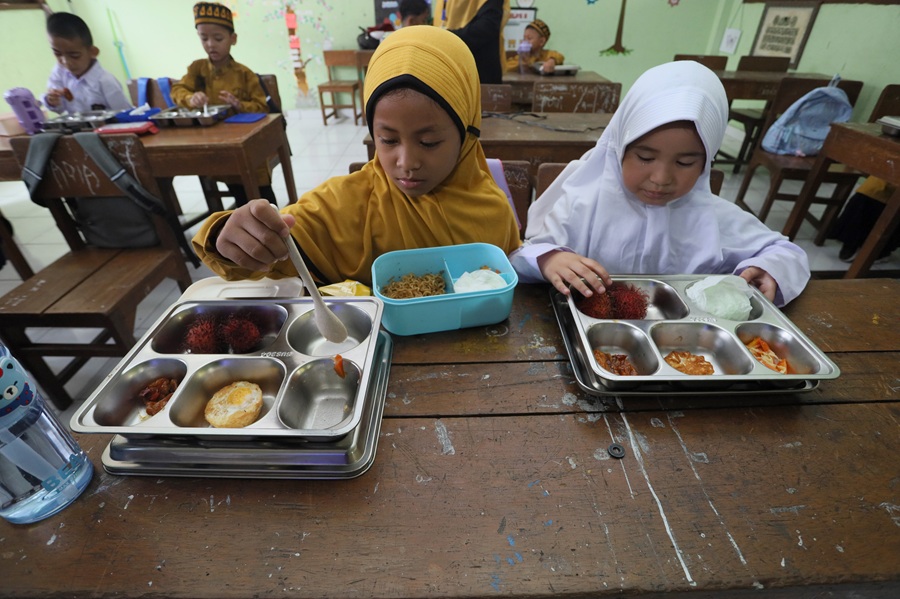 BGN Evaluasi Pelaksanaan Program MBG, Kaji Pelibatan Kantin Sekolah