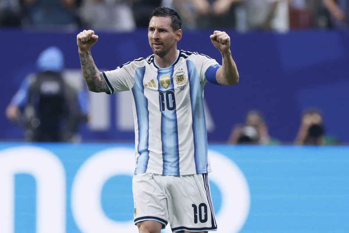 Air Mata Messi Iringi Comeback Epik Argentina Bungkam Mesir