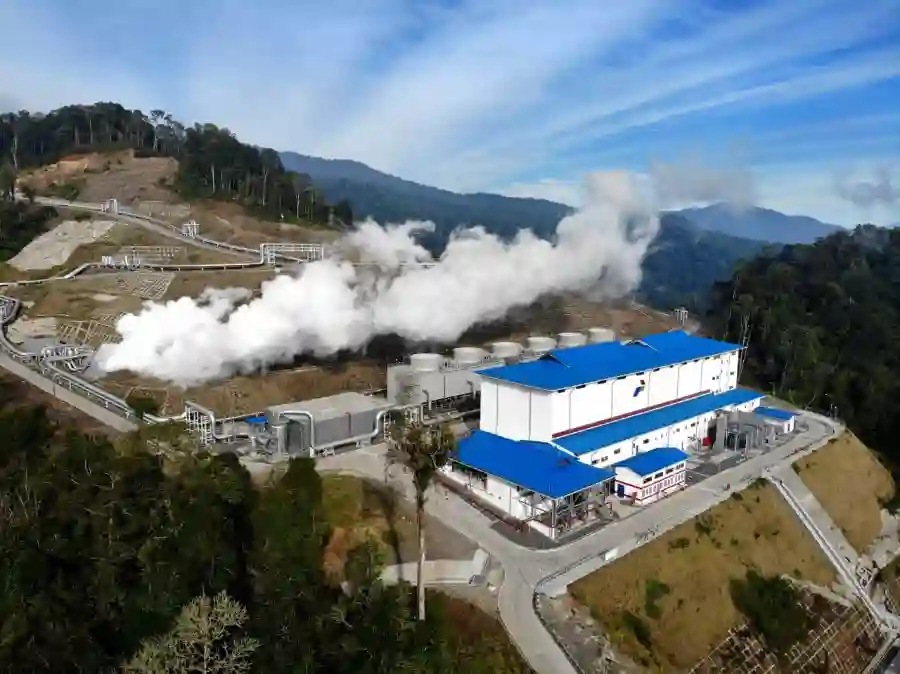 PT Pertamina Geothermal Energy Tbk (PGE) terus memperkuat pengembangan energi bersih melalui proyek PLTP Lumut Balai Unit 4 berkapasitas 55 MW di Sumatera Selatan. (Foto: Tutur/Pertamina)