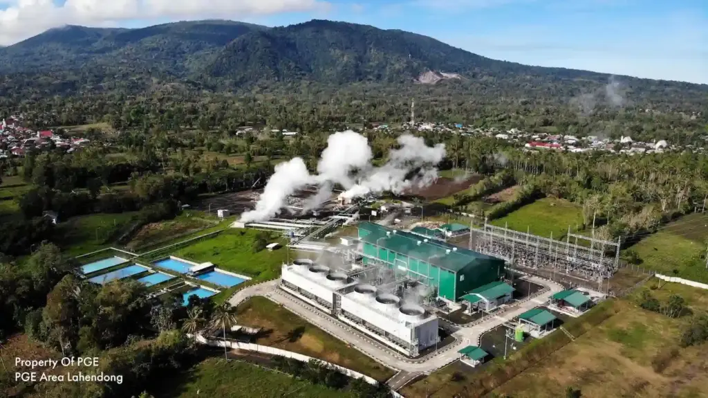 Pembangkit Listrik Tenaga Panas Bumi (PLTP) Lahendong Bottoming Unit berkapasitas 15 megawatt (MW). (Foto: Tutur/PGE)